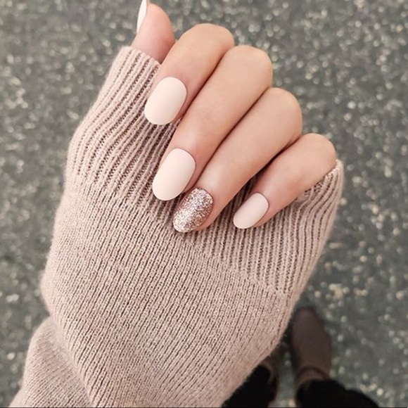 NEW imPRESS Matte Nude & Sparkling Glitter Nails - Picture 6 of 8